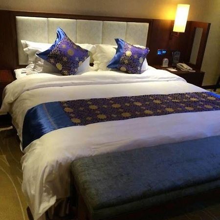 Liuzhou Sanjiangxian Dongxiangguo Hotel 외부 사진