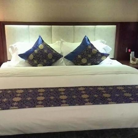 Liuzhou Sanjiangxian Dongxiangguo Hotel 외부 사진