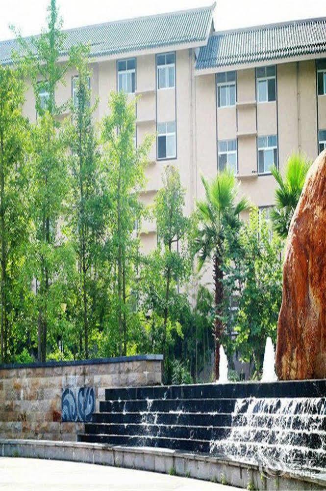 Liuzhou Sanjiangxian Dongxiangguo Hotel 외부 사진