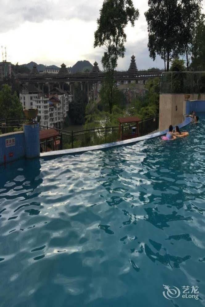 Liuzhou Sanjiangxian Dongxiangguo Hotel 외부 사진