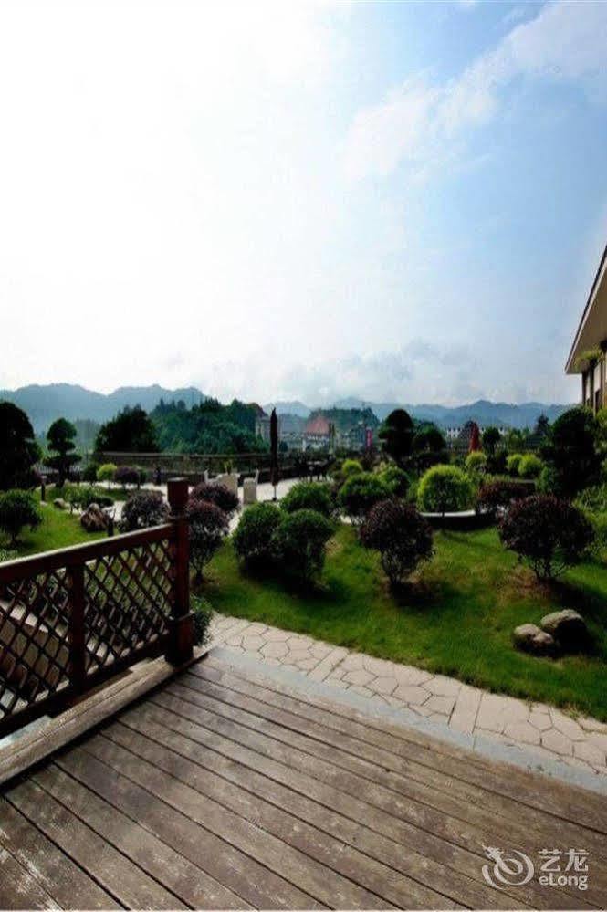 Liuzhou Sanjiangxian Dongxiangguo Hotel 외부 사진